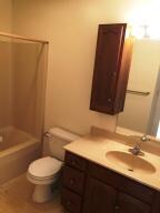 2123 Lincoln Blvd, Muscatine, IA 52761 - photo 7