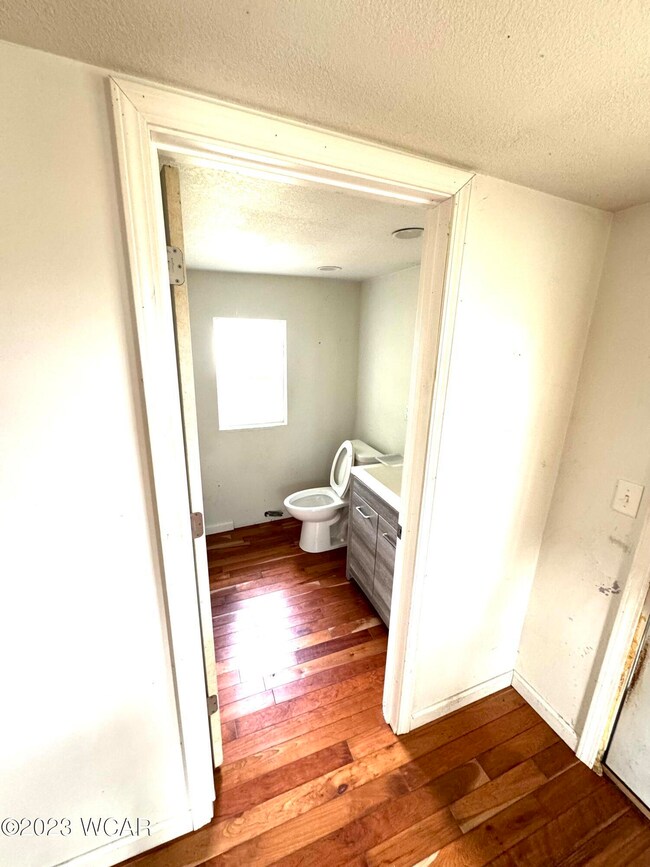 1115 Bradford St, Lima, OH 45805 - photo 6