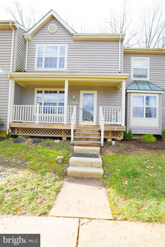4642 Mews Dr, Owings Mills, MD 21117 - photo 2