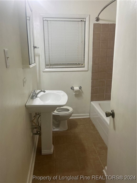 513 Pilot Ave, Fayetteville, NC 28303 - photo 2