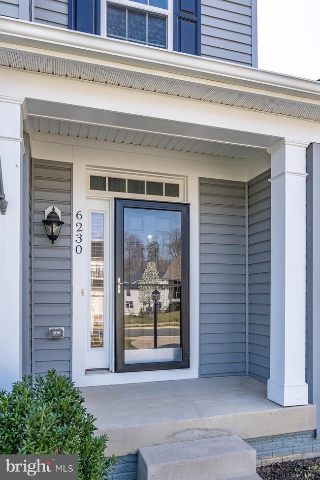 6230 Glen Wood Loop, Manassas, VA 20112 - photo 3
