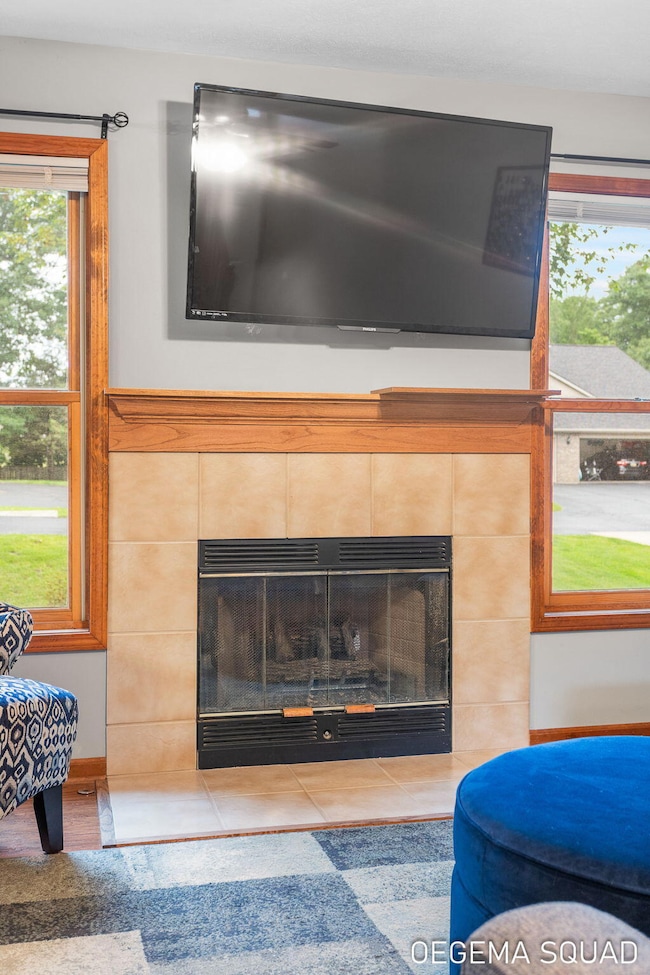 21-web-or-mls-112-sandy-point-dr