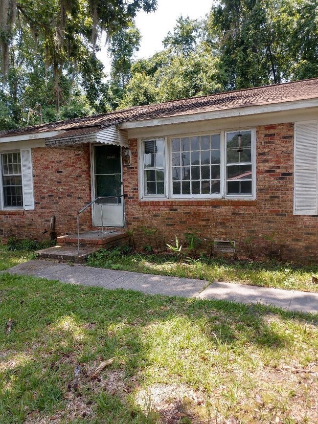 1891 Jaywood Cir, Charleston, SC 29407 - photo 2