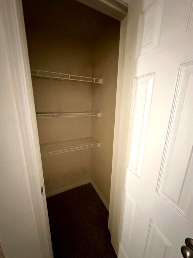 1501 Partin Dr N unit 211, Niceville, FL 32578 - photo 7