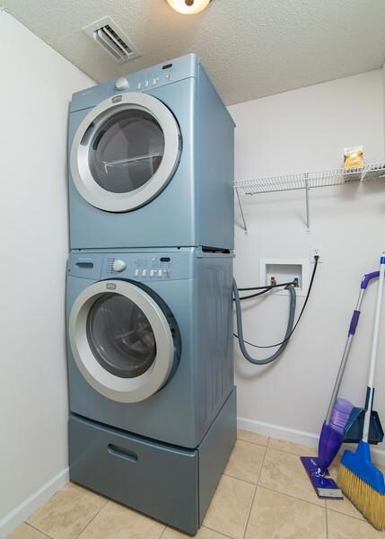 washer & dryer