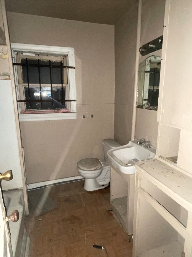 4009 Linder St, Houston, TX 77026 - photo 6