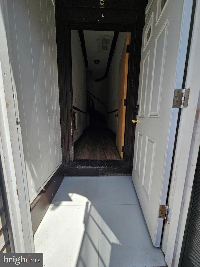 537 N Carrollton Ave, Baltimore, MD 21223 - photo 3