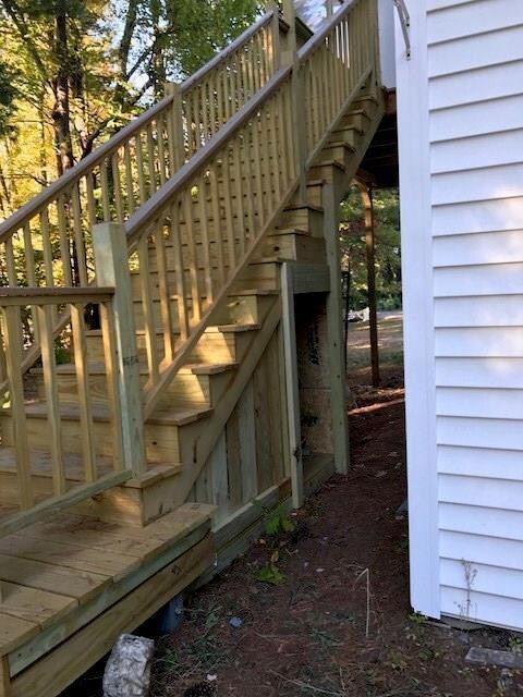 Exterior staircase re-built 2014,...