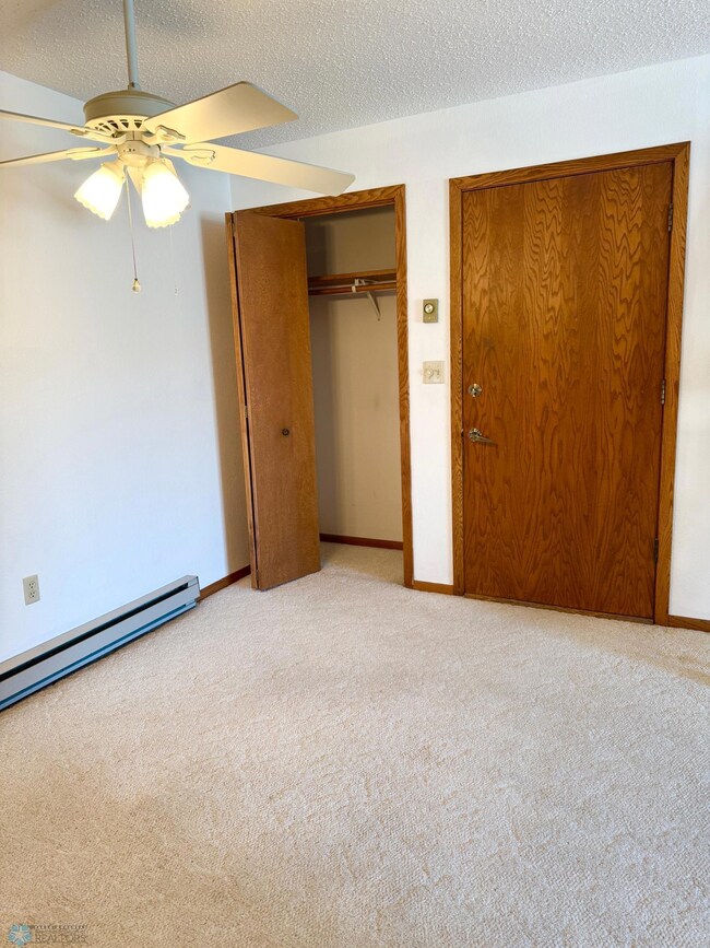 2012 Park Blvd S unit B1, Fargo, ND 58103 - photo 4