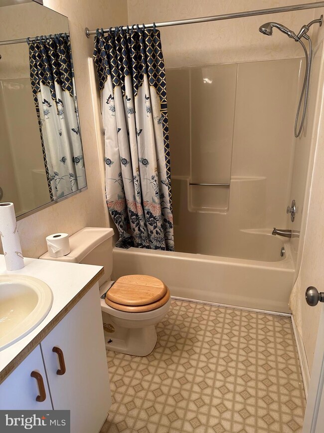 202 Ashley Run, Voorhees, NJ 08043 - photo 7