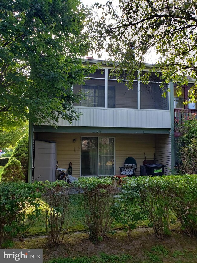 3101 Emerald Place unit LONDONDERRY, Wilmington, DE 19810 - photo 3