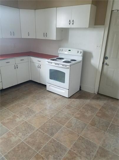 421f31b3c89c40cf8faf2990adb65442_406x539