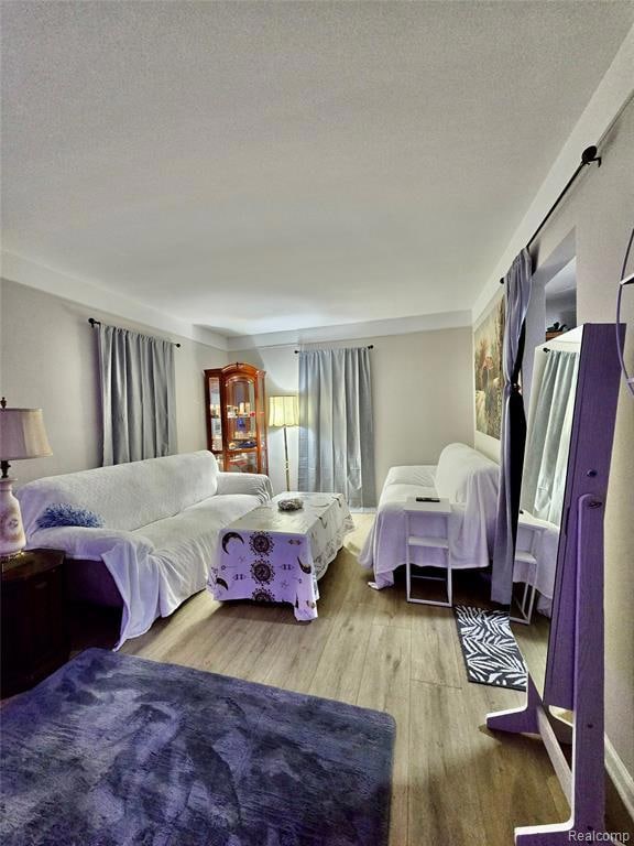 8269 Westminster Ave, Warren, MI 48089 - photo 4