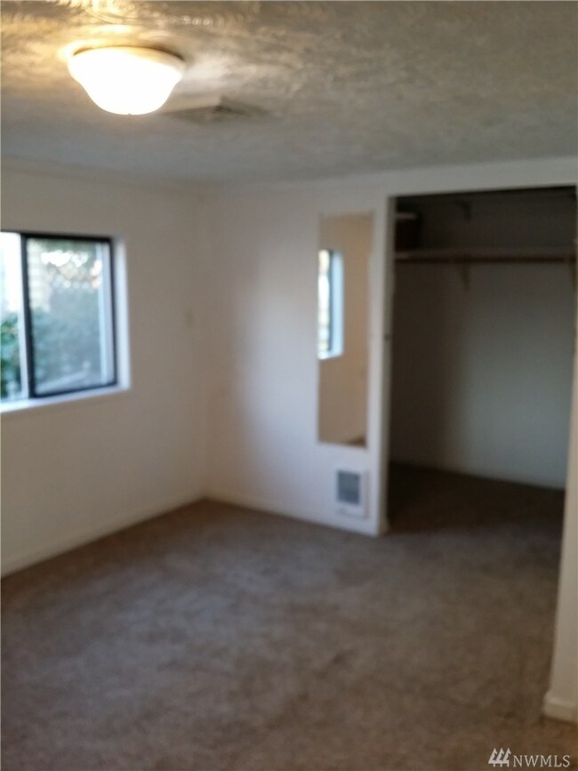 308 Edwards St SW, Yelm, WA 98597 - photo 6