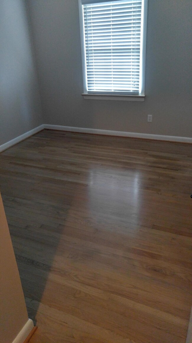 bedroom1