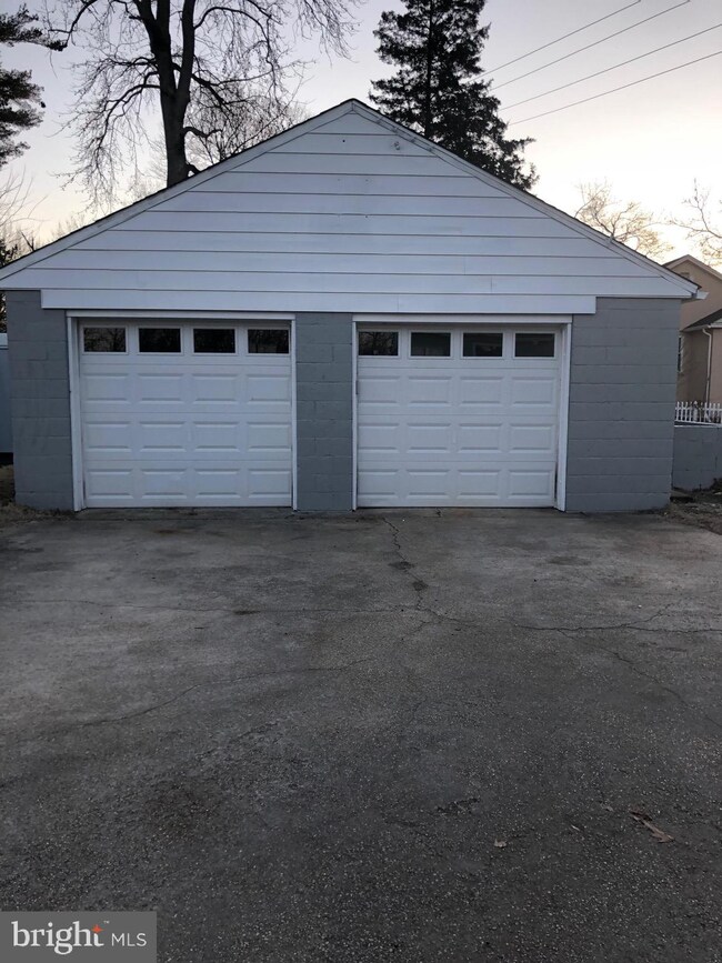 537 N West Ave, Vineland, NJ 08360 - photo 4