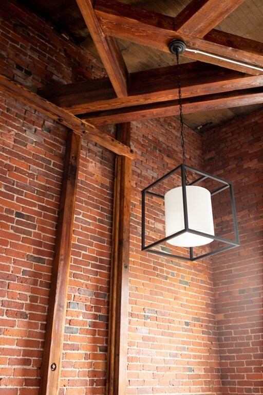 578 Essex St unit 1st floor, Lawrence, MA 01840 - photo 2