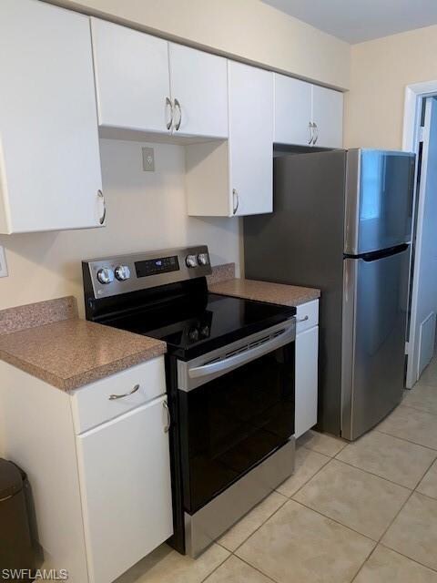 New Stove and Refrigerator