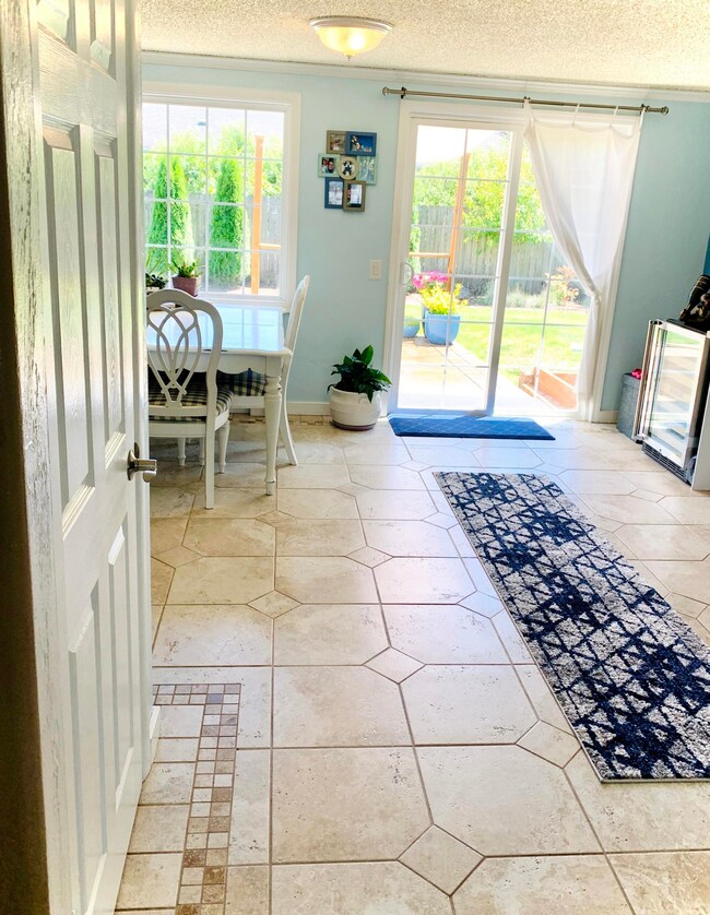 1690 Curtis Ave, Eugene, OR 97401 - photo 6