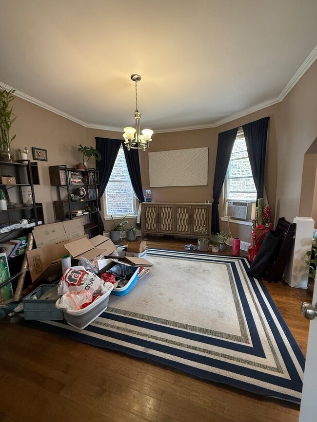 3252 W Crystal St unit 2, Chicago, IL 60651 - photo 5