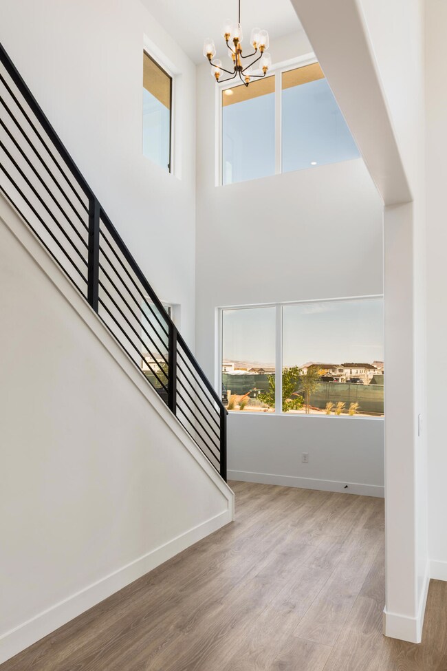 691 W Firesky Drive - www.vacyler.com -0