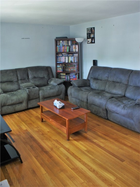 69 Adrian St, Warwick, RI 02886 - photo 5