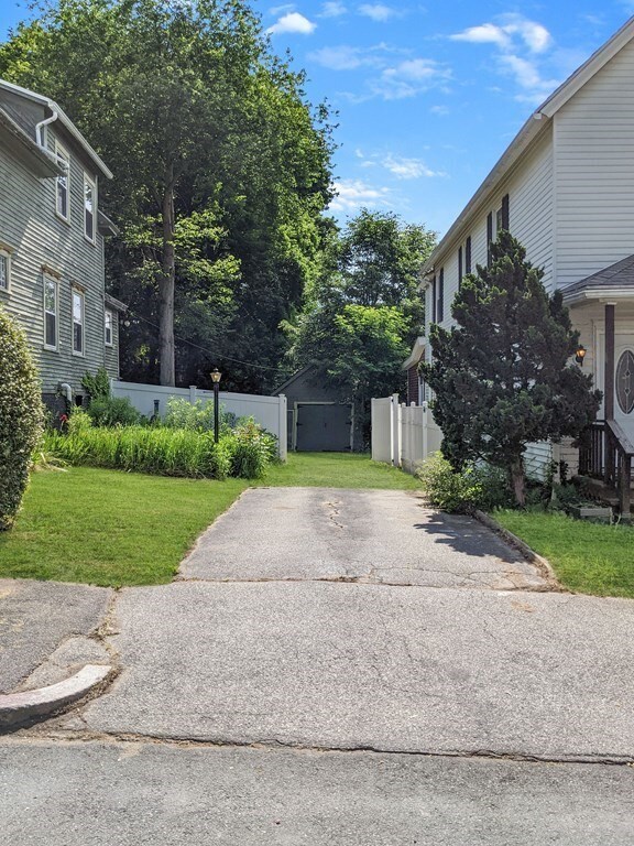 4 Geneva St, Worcester, MA 01602 - photo 5