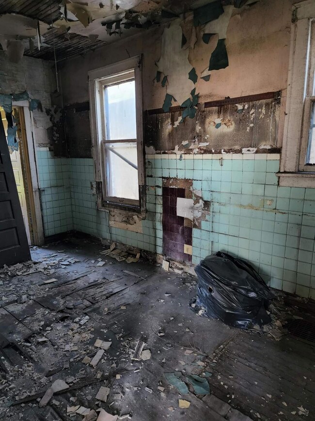 1984 Massachusetts St, Gary, IN 46407 - photo 6