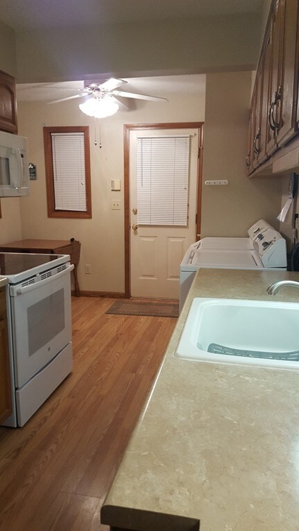 1147 James St, Chicopee, MA 01022 - photo 7