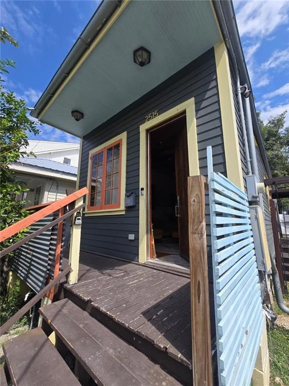 2515 Upperline St, New Orleans, LA 70115 - photo 2