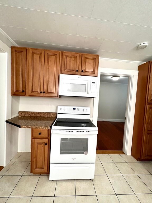 90 Water St unit 90, Milford, MA 01757 - photo 7