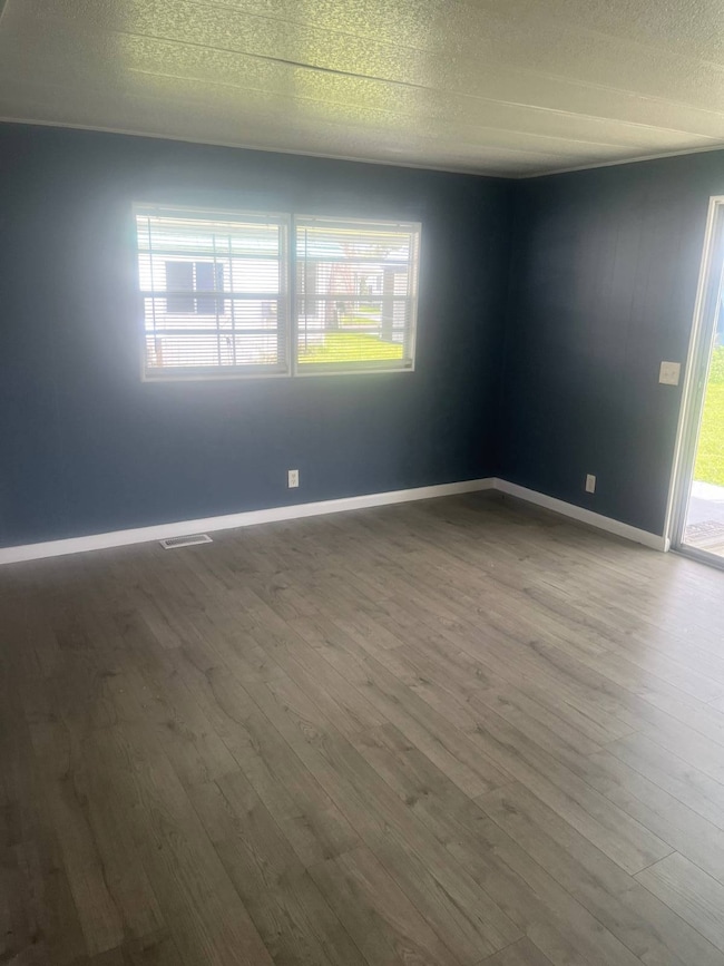 7100 Ulmerton Rd unit 1017, Largo, FL 33771 - photo 4