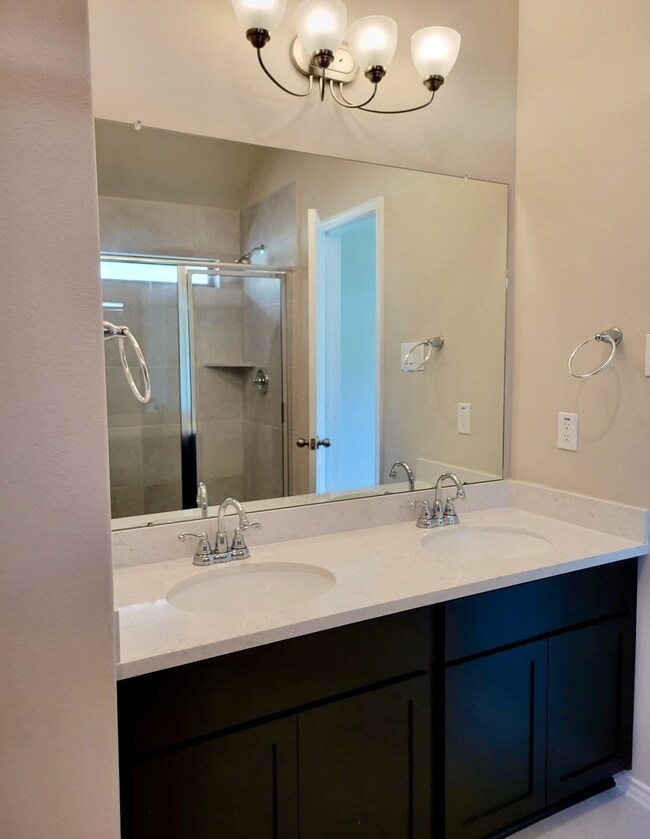 32090 Quail Terrace Ln, Conroe, TX 77385 - photo 6