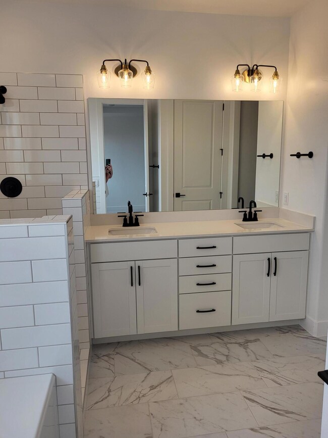 Primary Ensuite
