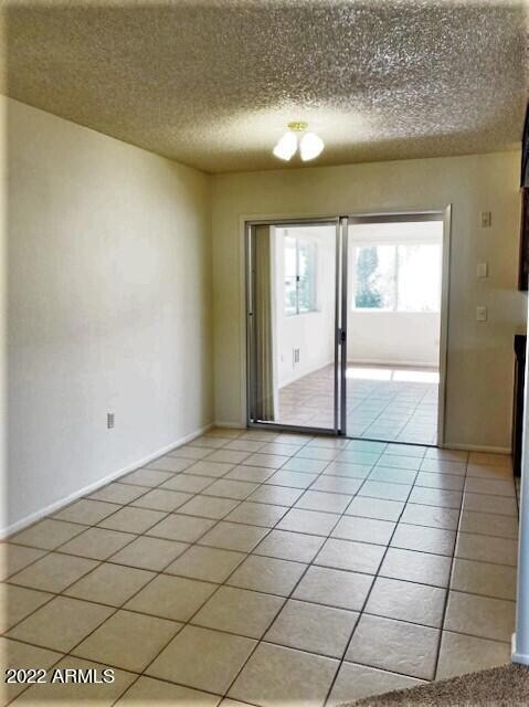 10015 W Kelso Dr, Sun City, AZ 85351 - photo 2