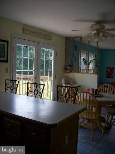 14445 Rock Point Rd, Newburg, MD 20664 - photo 7