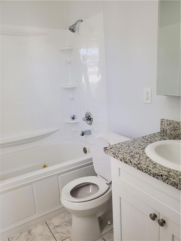 Primary Bath with jacuzzi