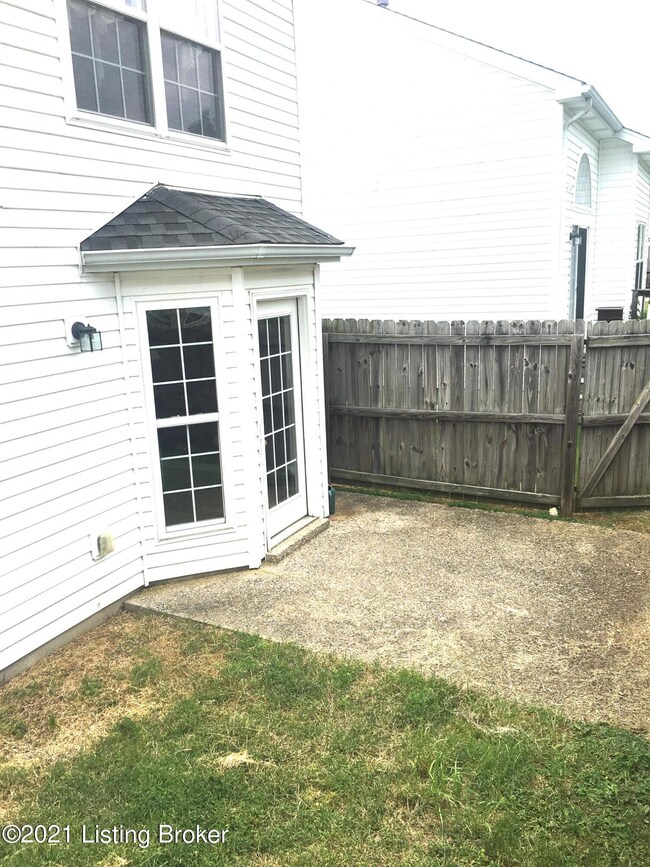 8324 Arbor Meadow Way, Louisville, KY 40228 - photo 3