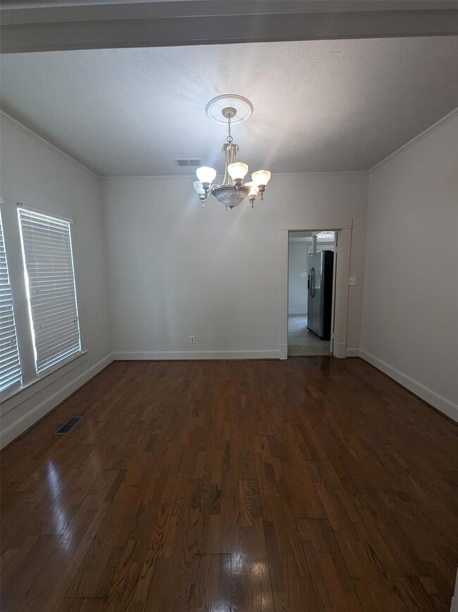 1201 S Trinity St, Decatur, TX 76234 - photo 5