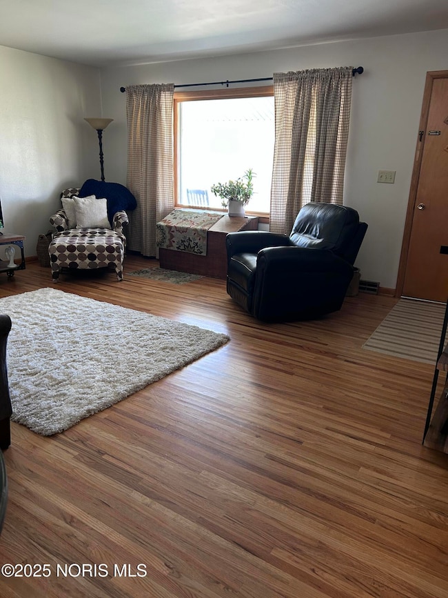 1641 Cherry Ln, Findlay, OH 45840 - photo 4