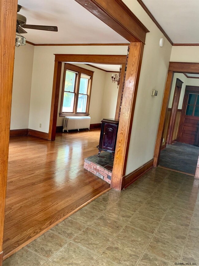 637 Delaware Ave, Albany, NY 12209 - photo 5