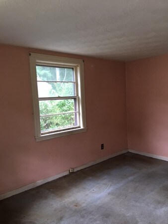 421 Forest St, Rockland, MA 02370 - photo 4