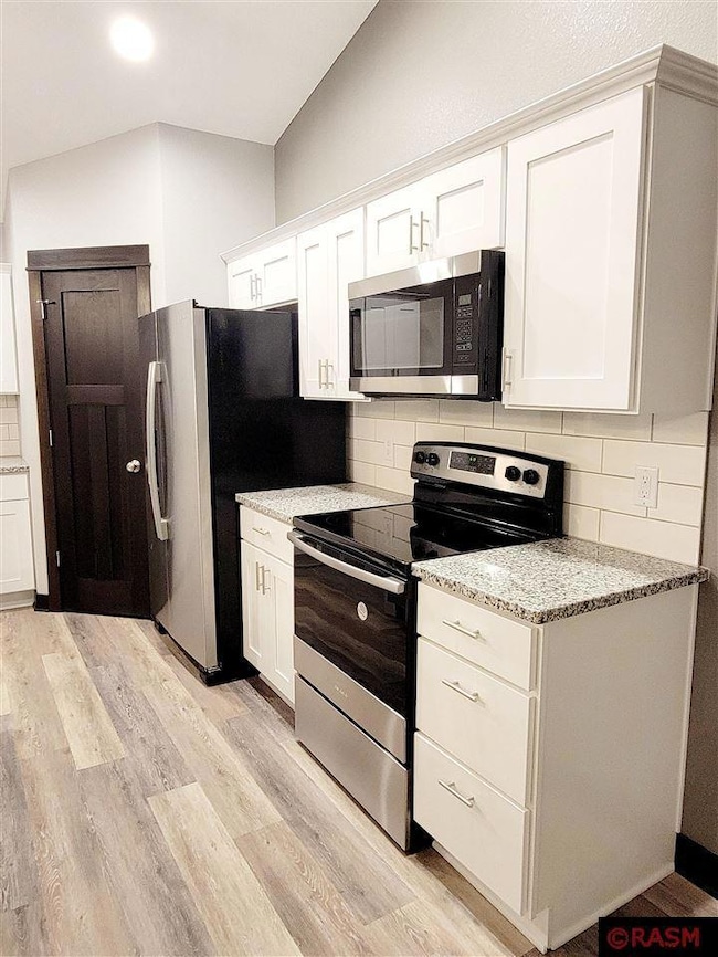 Listing pictures are of previous models. Inquire for actual finishes and layout.