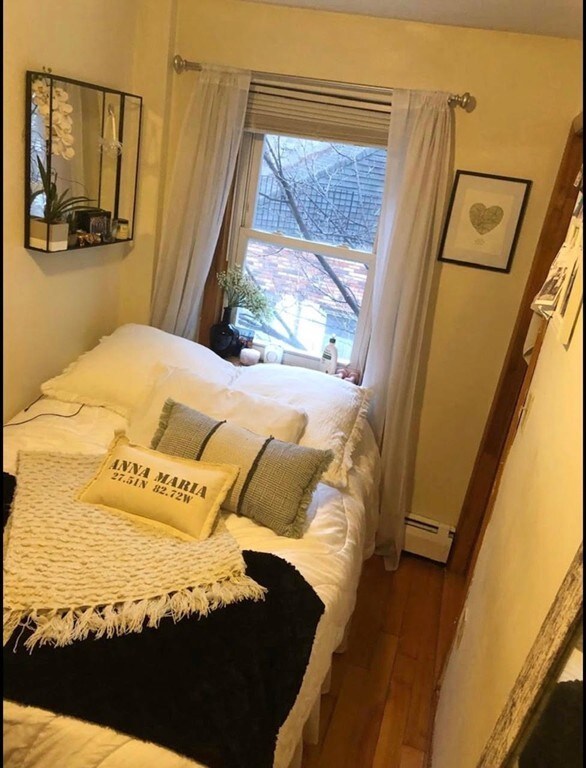 75 N Margin St unit 3, Boston, MA 02113 - photo 3