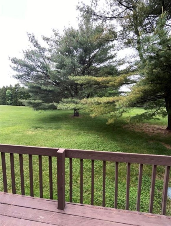 84 Quannacut Rd unit B, Westerly, RI 02891 - photo 3