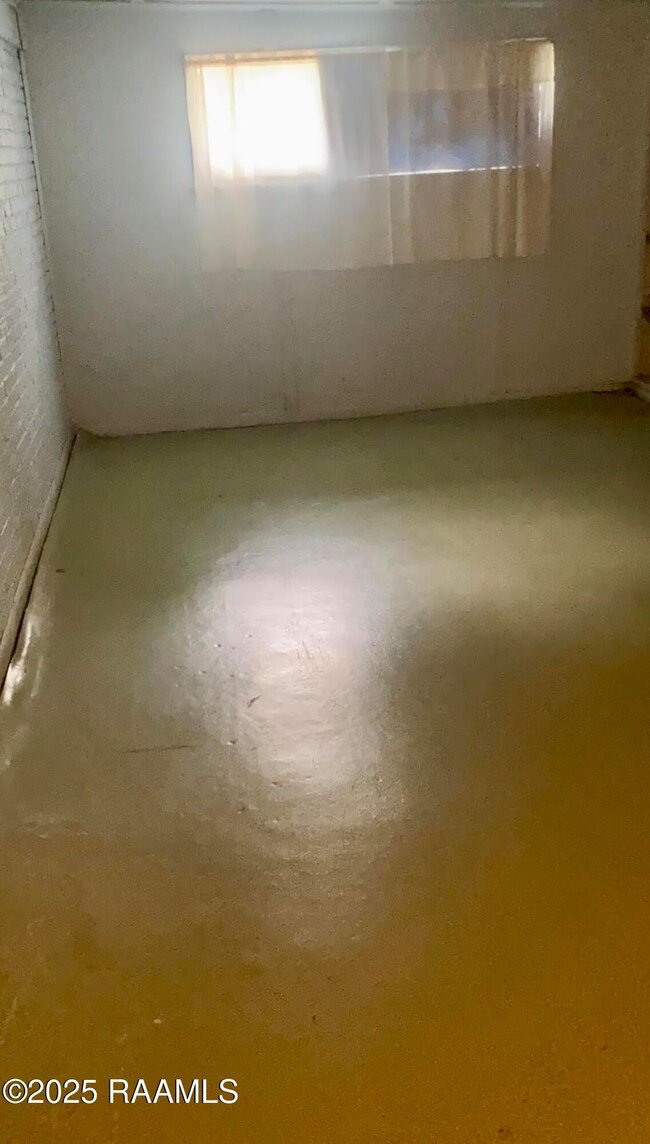 201 Brothers Rd, Scott, LA 70583 - photo 6