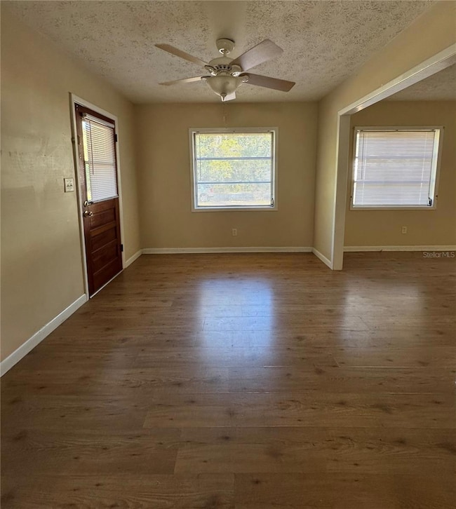 22368 Panorama St, Brooksville, FL 34601 - photo 3