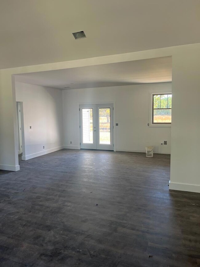 1914 Bowers Rd, Dalton, GA 30721 - photo 4