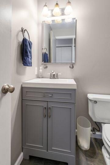 Newly remodeled Powder room located on the main fl