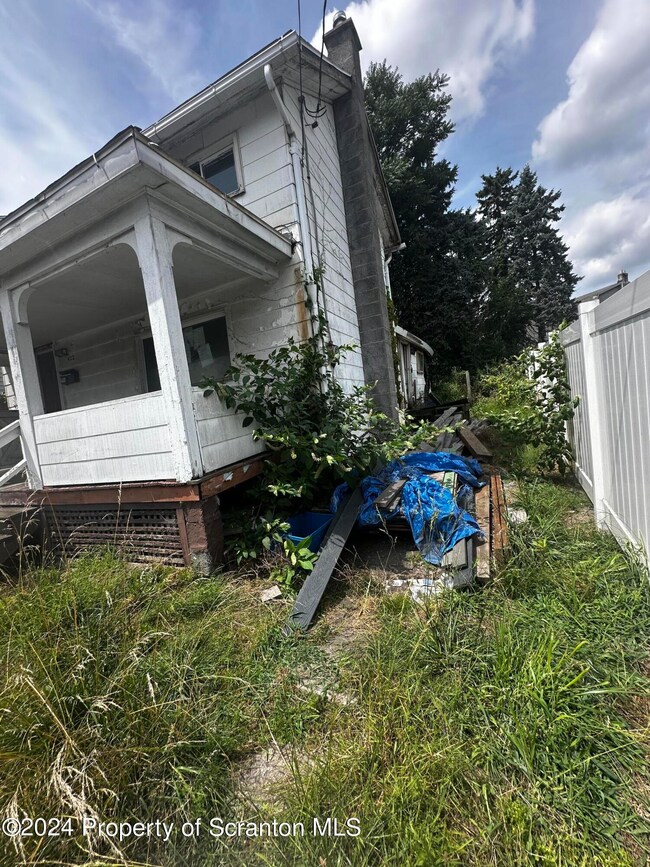 422 4th Ave, Scranton, PA 18505 - photo 2